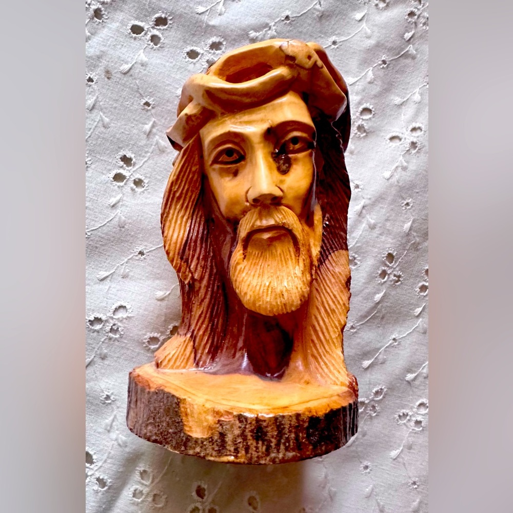 Hand crafted Olive Wood art Marked ‘Little Bethlehem’